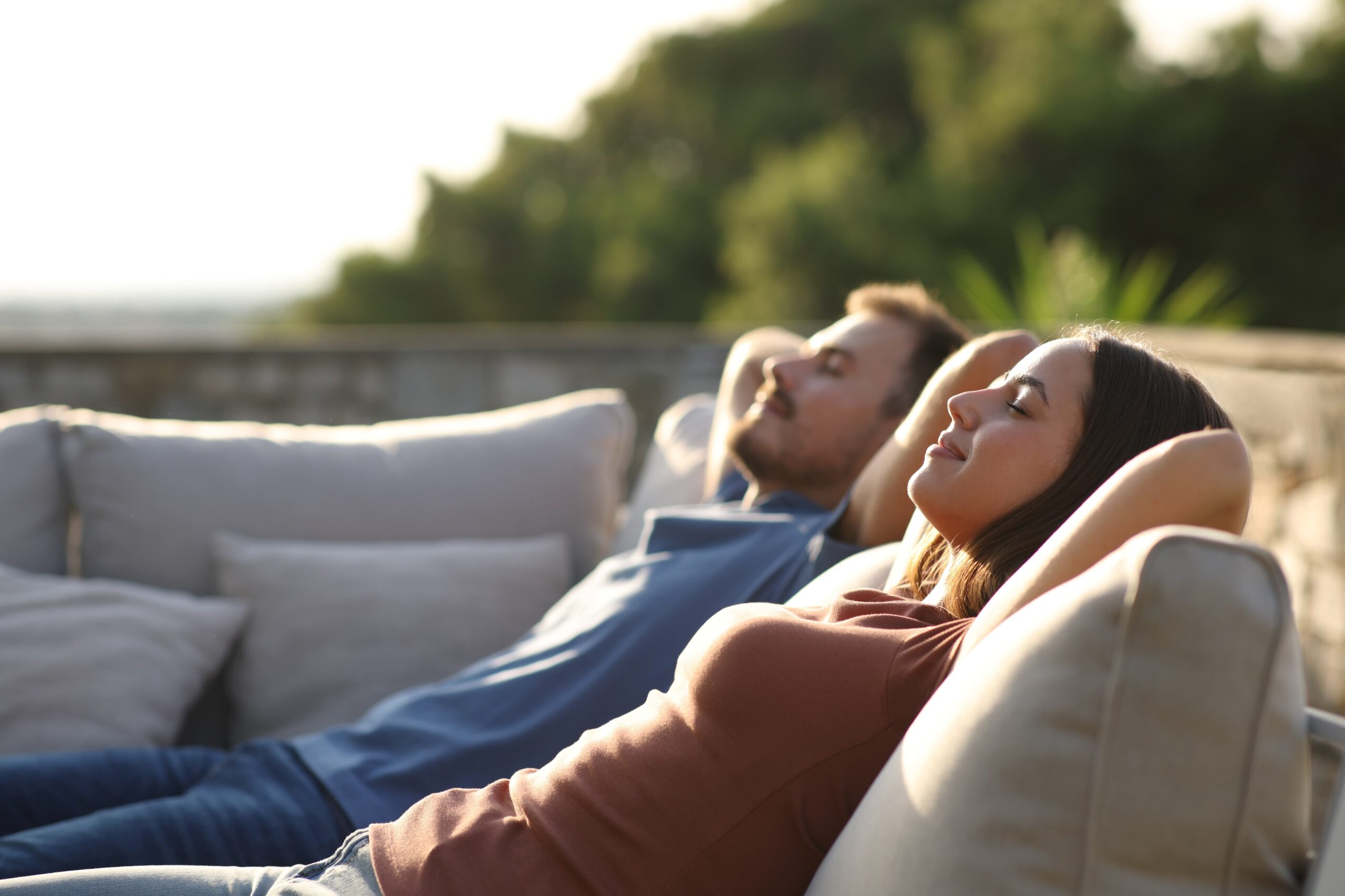 Family-friendly outdoor living area with kitchen and lounge seating